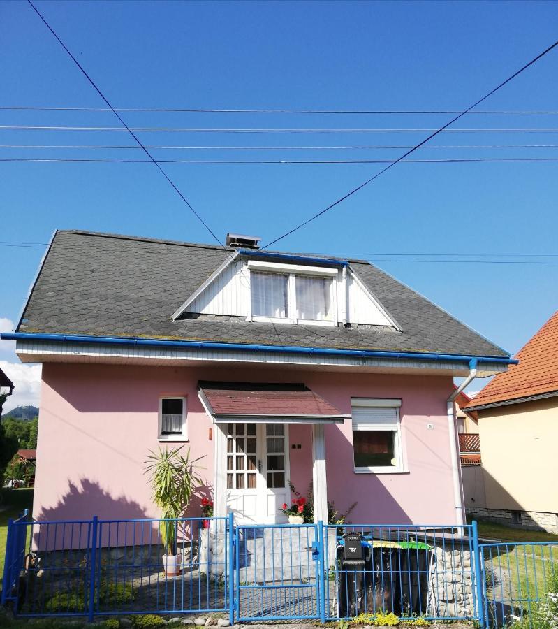 Villa Strakov Lúčky Eksteriør bilde
