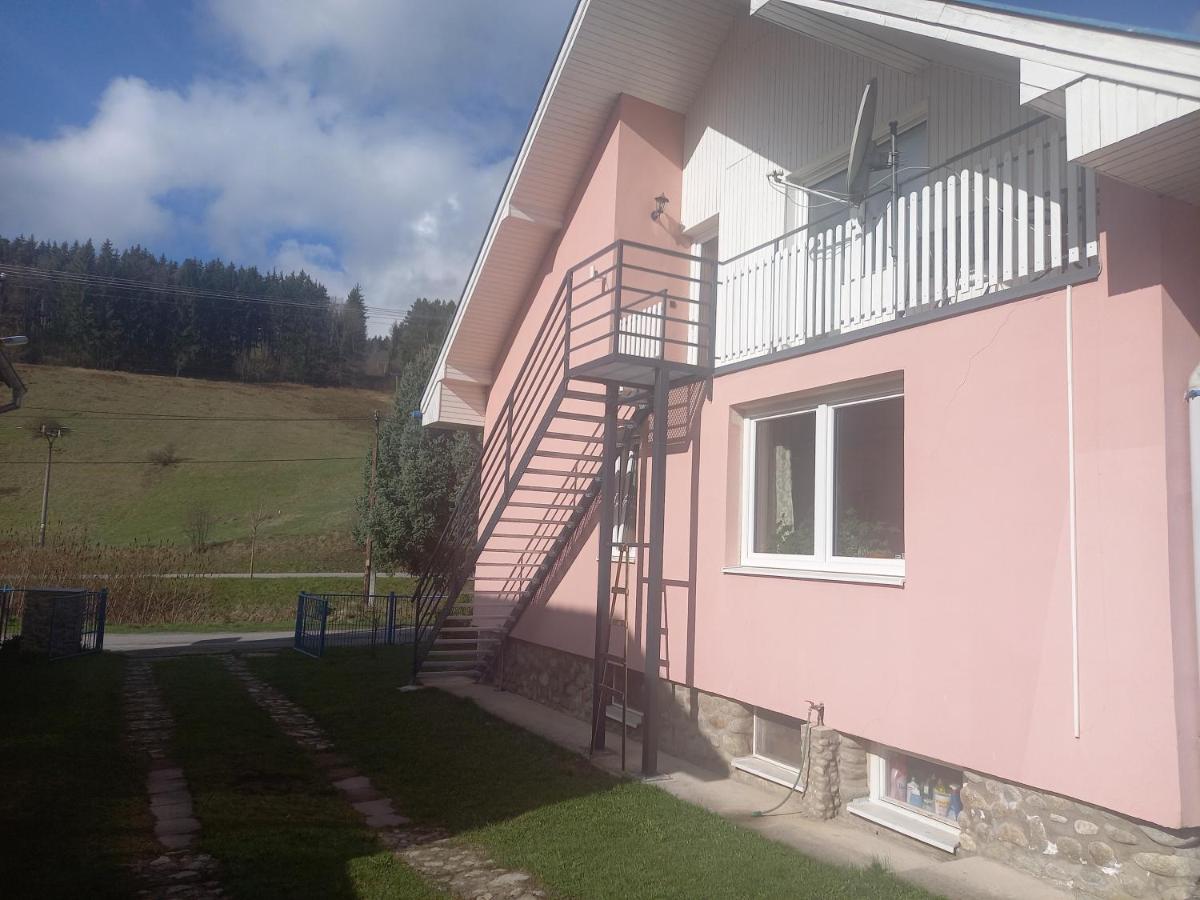 Villa Strakov Lúčky Eksteriør bilde